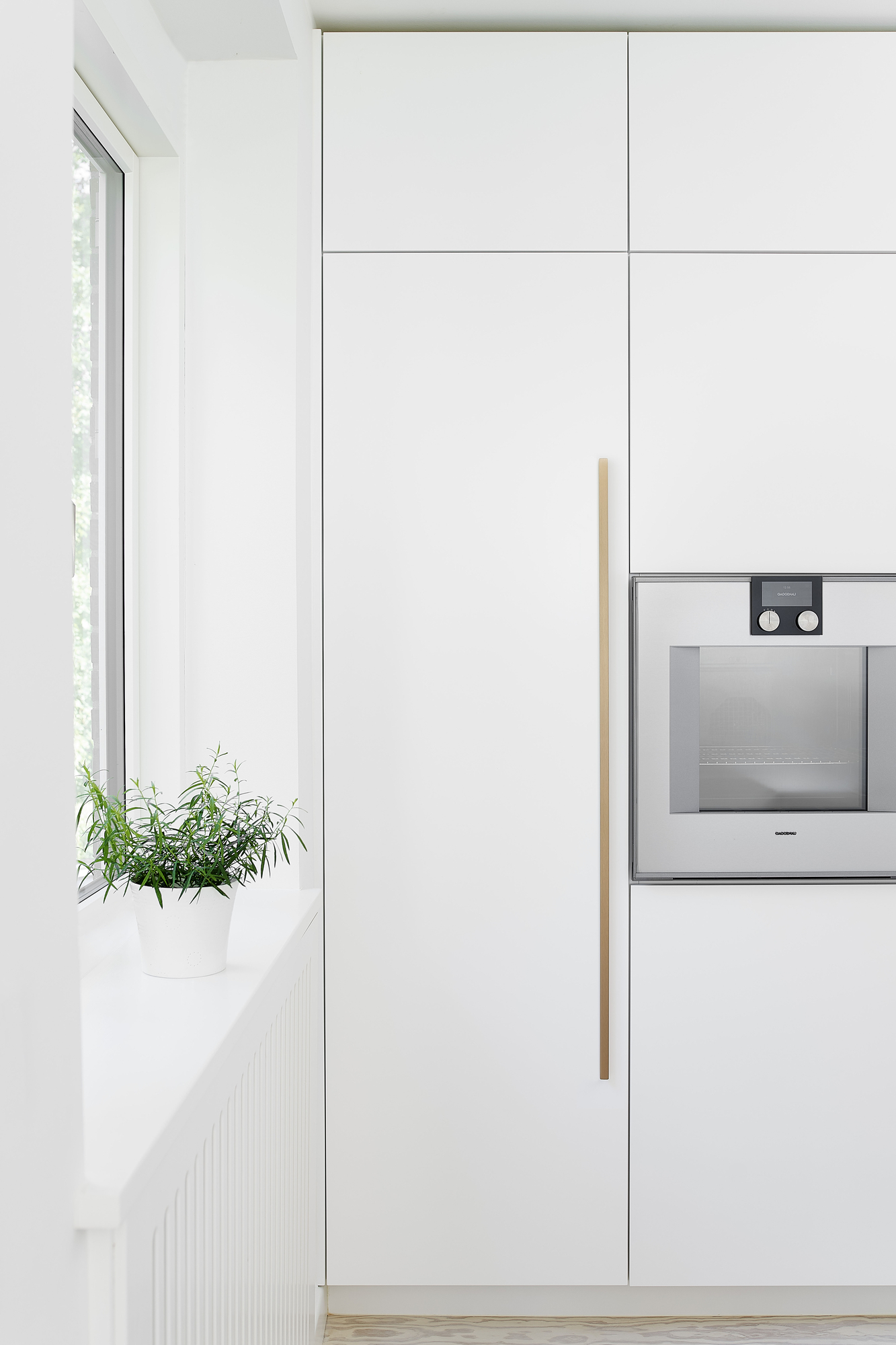 Greep Elan – Zwart, Messing, Inox en Hout – Boormaten 32, 160, 544 en 1088 mm - Afbeelding 6